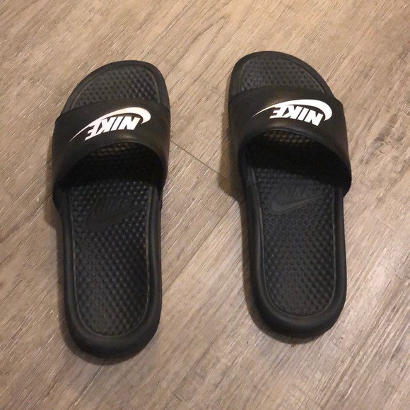 Nike Slides Black - Picture 1 of 5
